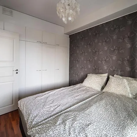 A One-bedroom With A Sauna, Free Parking Apartamento *
