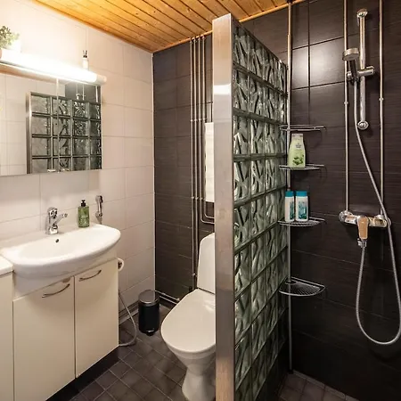 A One-bedroom With A Sauna, Free Parking Apartamento Pirkkala